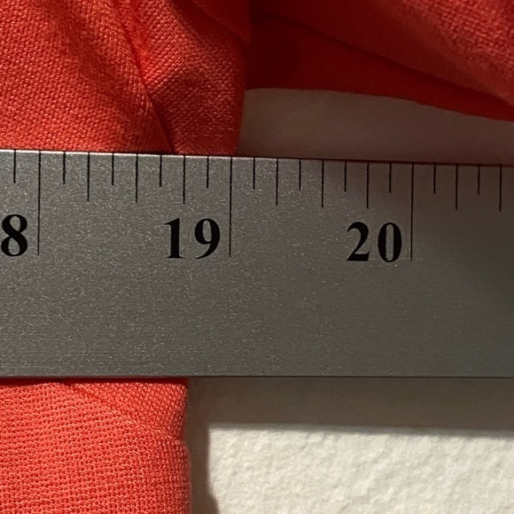 Chico's Orange Sheath Midi Dress Short Sleeve Crew Neck Minimalist Size 1 Medium - Picture 11 of 13